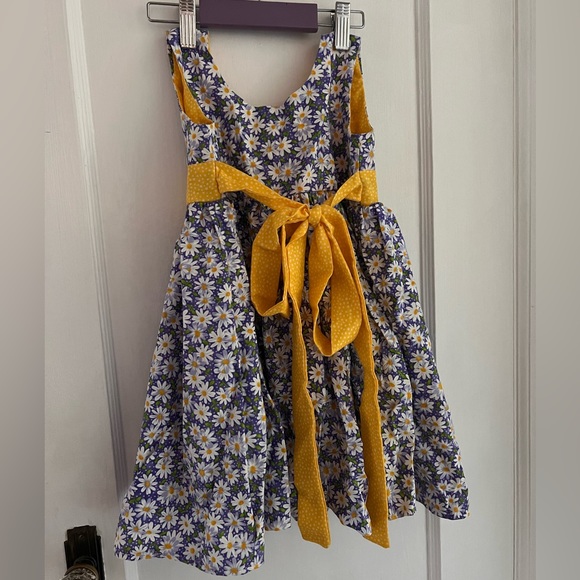 Handmade floral dress - Picture 2 of 4